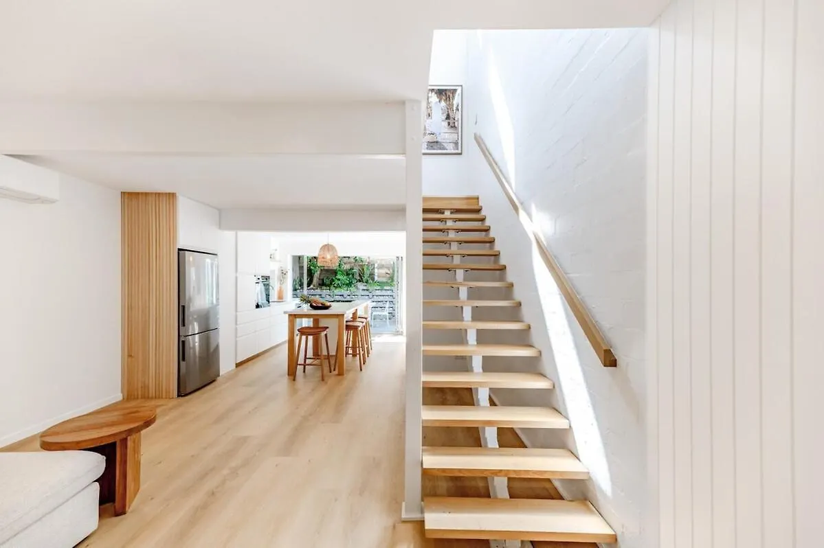 Serenity On Sunshine, Easy Walk To Village & Beach Sunshine Beach Apartment